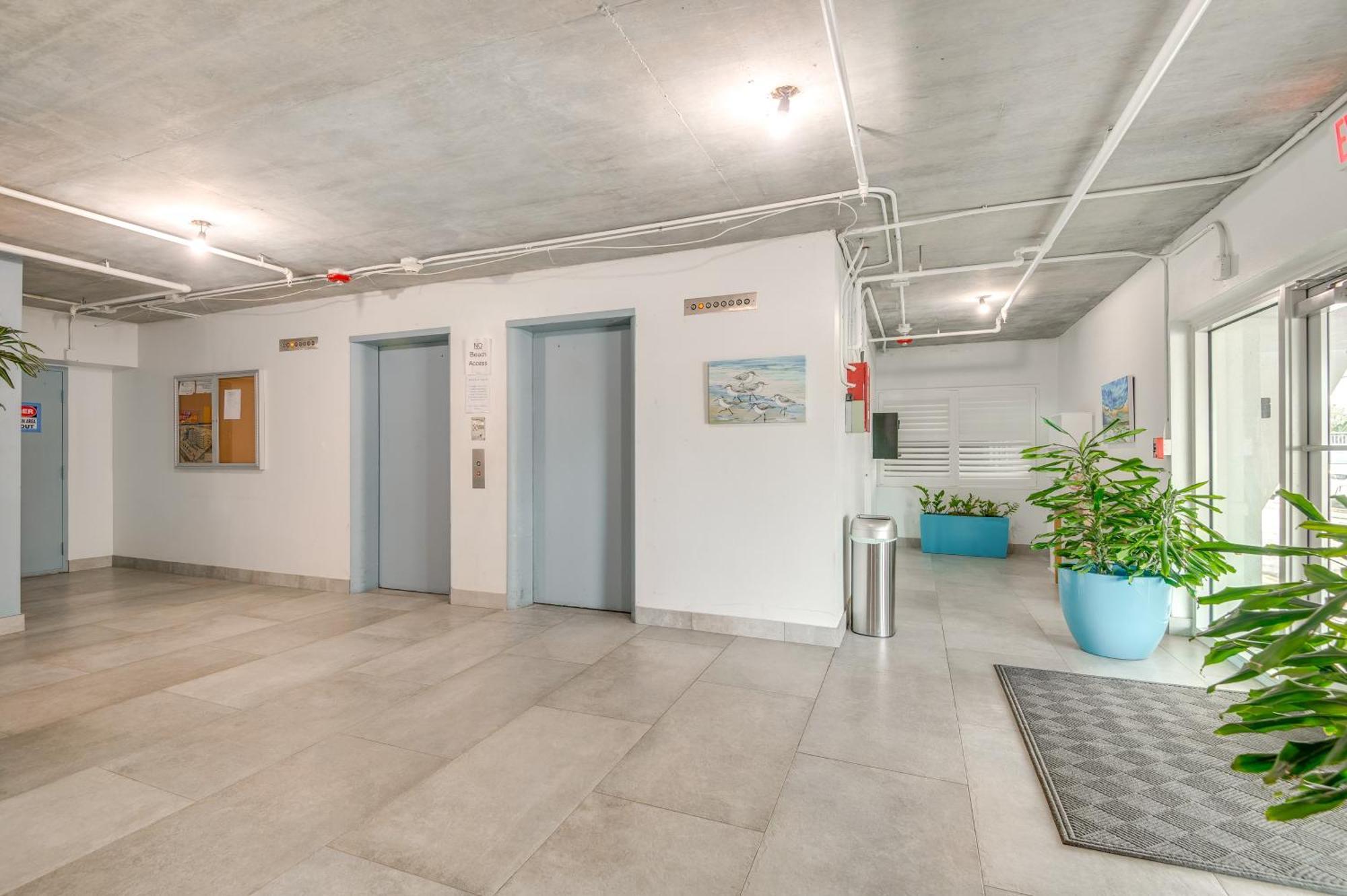 Walk To Shore Satellite Beach Condo With Ocean View エクステリア 写真